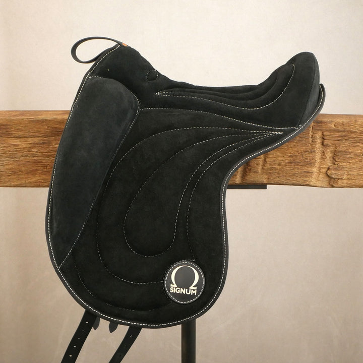 The OMEGA® Innovation Riding Pad Dressage & Velcro Cushion Bundle ~ Black